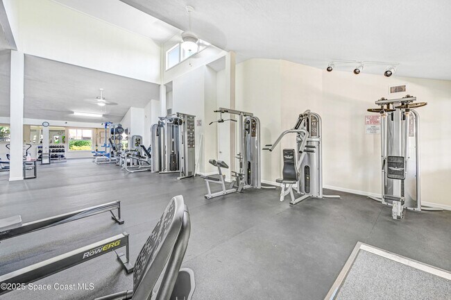 Building Photo - 140 Warsteiner Way