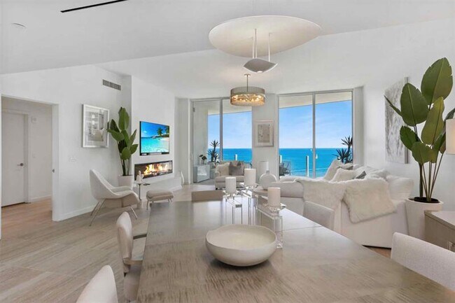 Primary Photo - 525 N Fort Lauderdale Beach Blvd