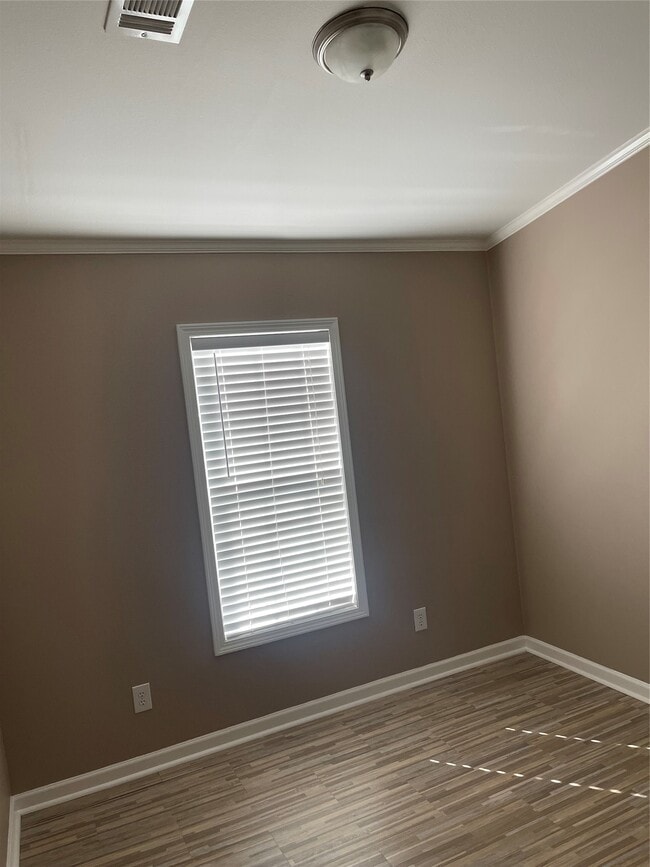 Building Photo - 21513 W Hammond Dr