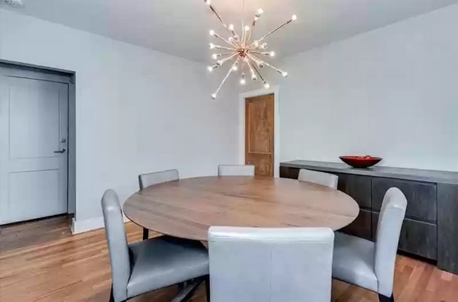 Building Photo - Must See 3 BD/ 2 BA located in Squirrel Hill Available 8/1/2026