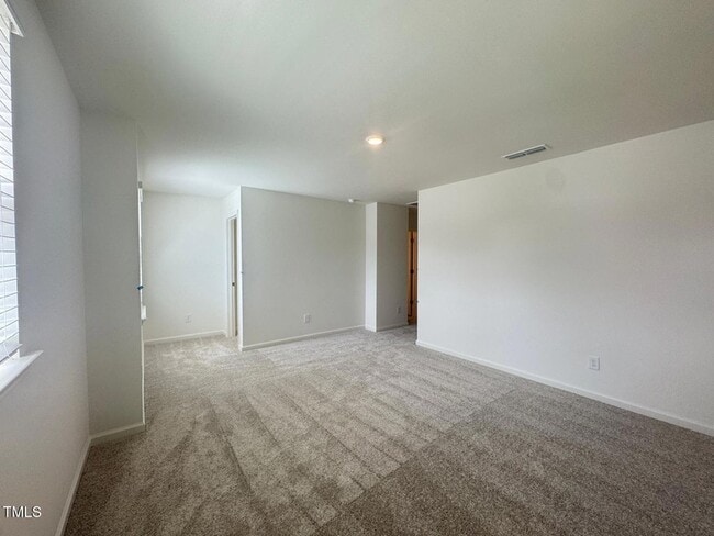Building Photo - 701 Kerry Cattle Dr