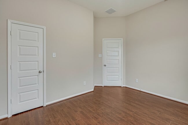 Building Photo - 17602 Stamford Oaks Dr