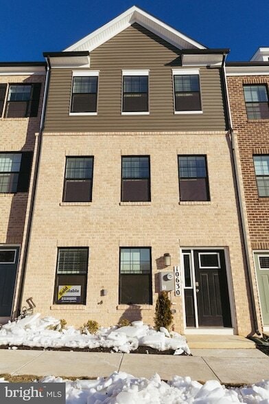 Building Photo - 10630 Meridian Hill Way