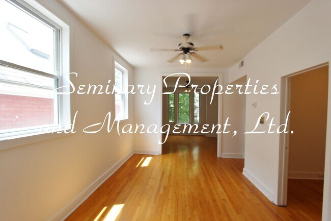 Building Photo - 3311 N Hoyne Ave