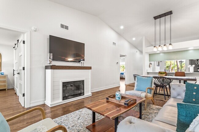 Building Photo - 4040 Ice Castle Way
