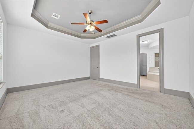 Building Photo - 9702 Lauren Briar Ln