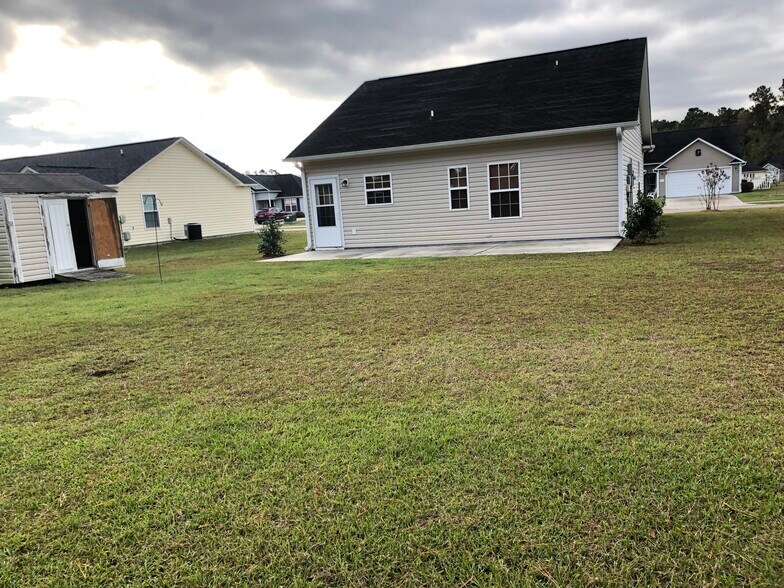 Building Photo - 133 Cottage Creek Cir