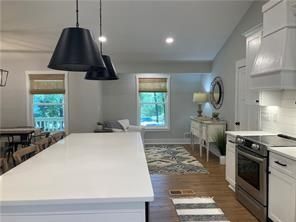 Building Photo - 920 Jones Rd