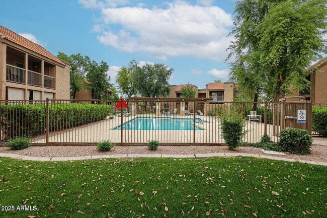 Building Photo - 8260 E Arabian Trail