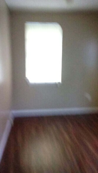 Bedroom - 4465 Sumners Wells Rd