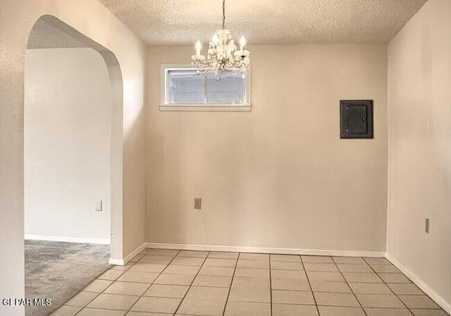 Building Photo - 10073 Kellogg St
