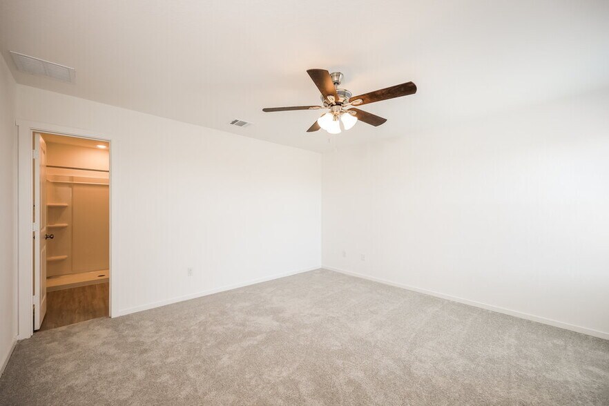 Building Photo - 3320 Mound Rdg