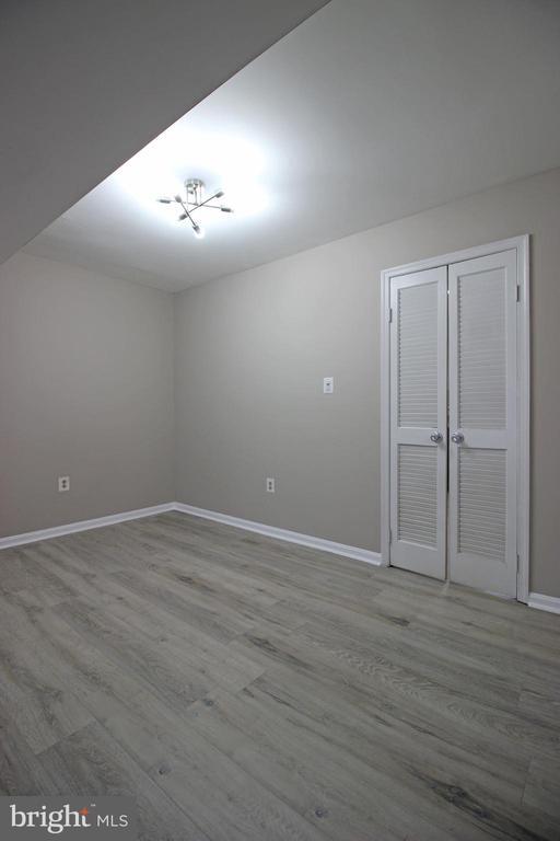 Building Photo - 8022 Northumberland Rd