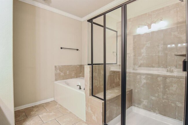 Building Photo - 4419 Juniper Bay Ln