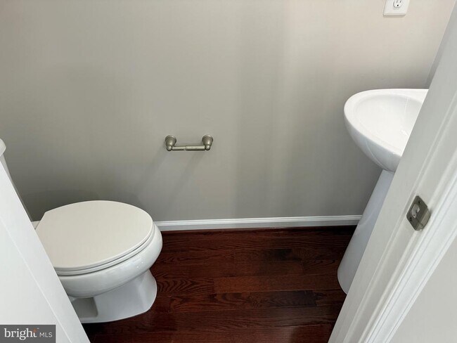 Building Photo - 922 Magnolia Blossom Ct
