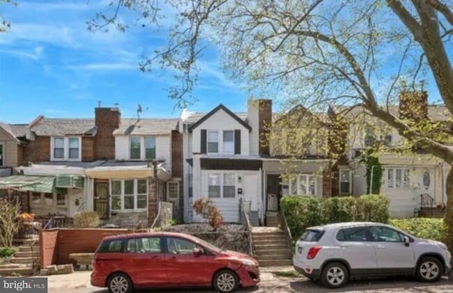 Primary Photo - 318 Berkley St