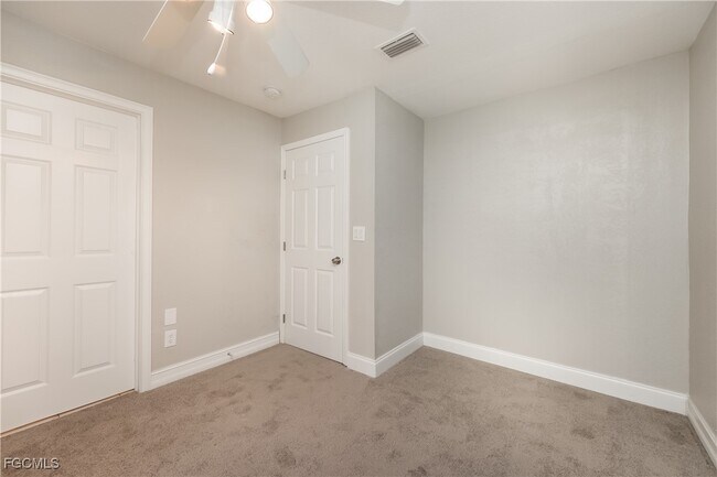 Building Photo - 3317 18th St W