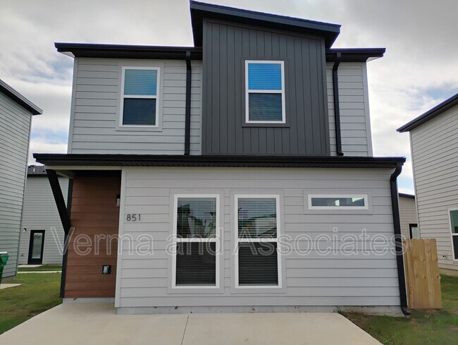 Building Photo - 841 Ventnor Ave