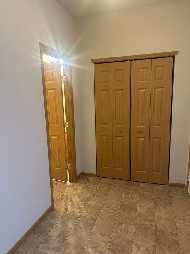 Building Photo - Willows at Preserve Crossing 4361