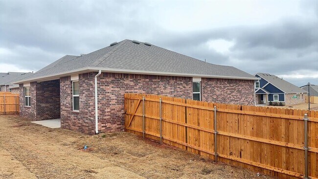 Building Photo - 12405 Armstrong Dr