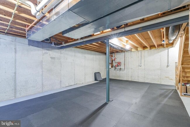 Building Photo - 837 Purple Martin Ct
