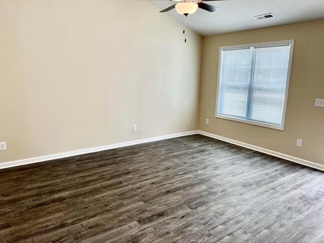 Building Photo - 1452 Murrill Hill Rd