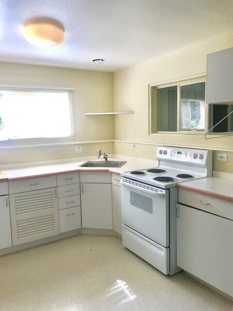 Building Photo - 1515-1525 Kalmia