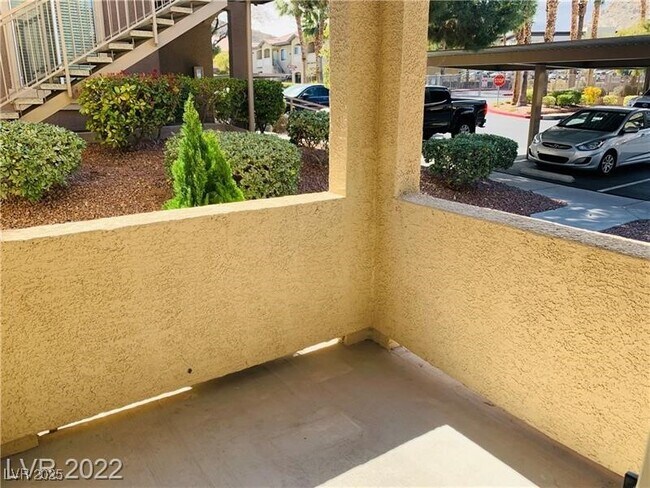Building Photo - 3460 Cactus Shadow St