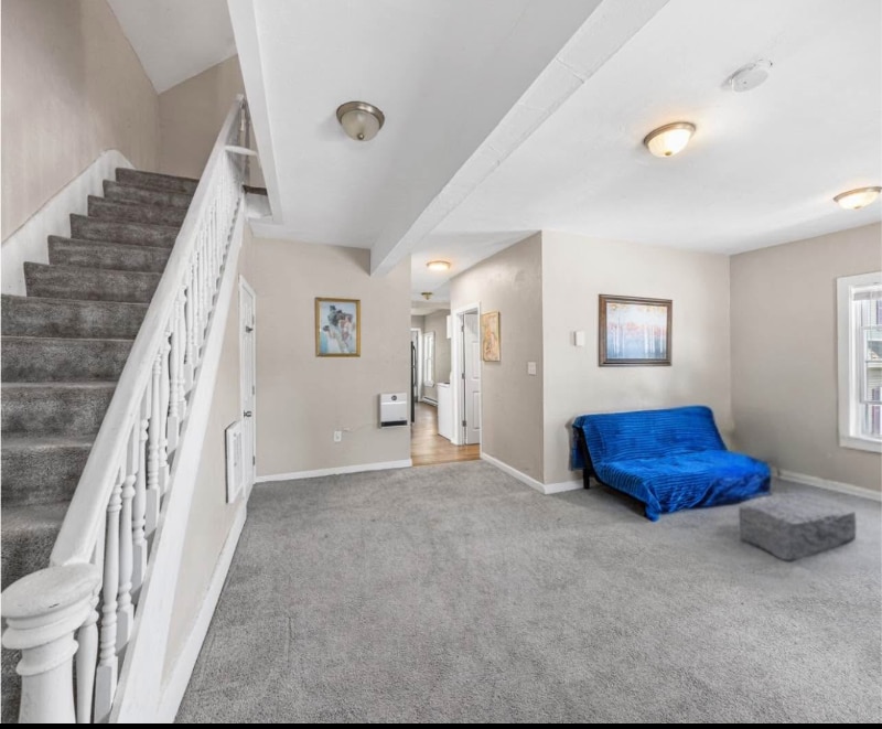 Building Photo - 150 Belmont St