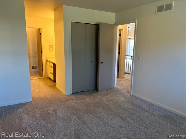 Building Photo - 1629 Glenbrooke Ct