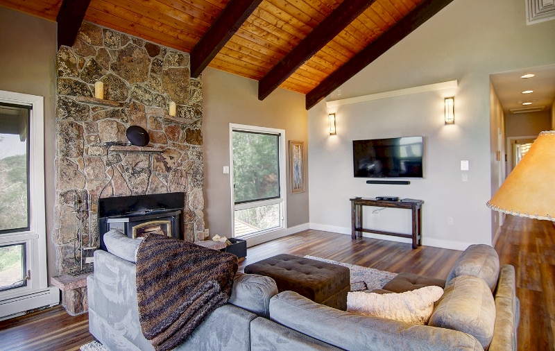 Building Photo - 31095 US-40