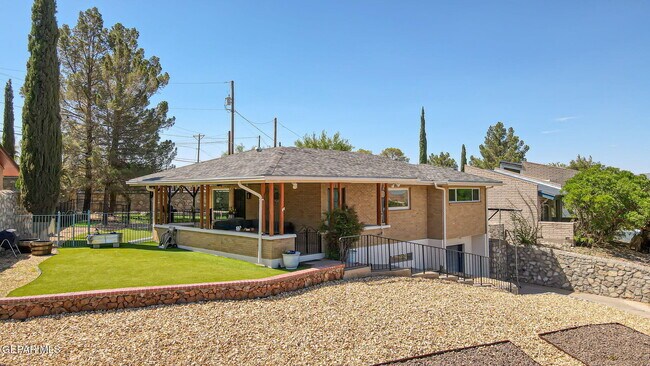 Building Photo - 904 Turney Dr
