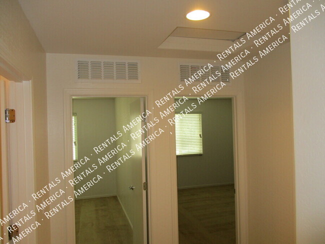 Building Photo - 2417 N 73rd Dr