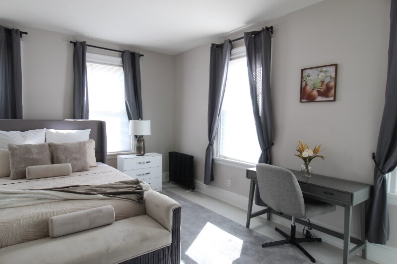 Building Photo - 800 Monroe Ave