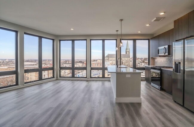 Building Photo - 3516 John F. Kennedy Blvd