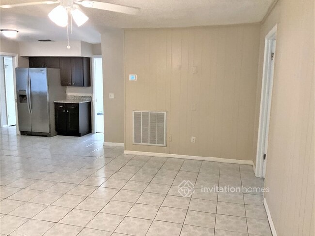 Building Photo - 522 San Sebastian Prado
