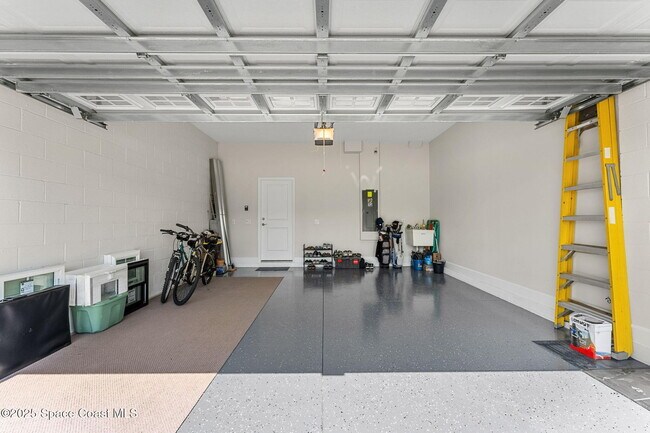 Building Photo - 7969 Cache Crk Ln