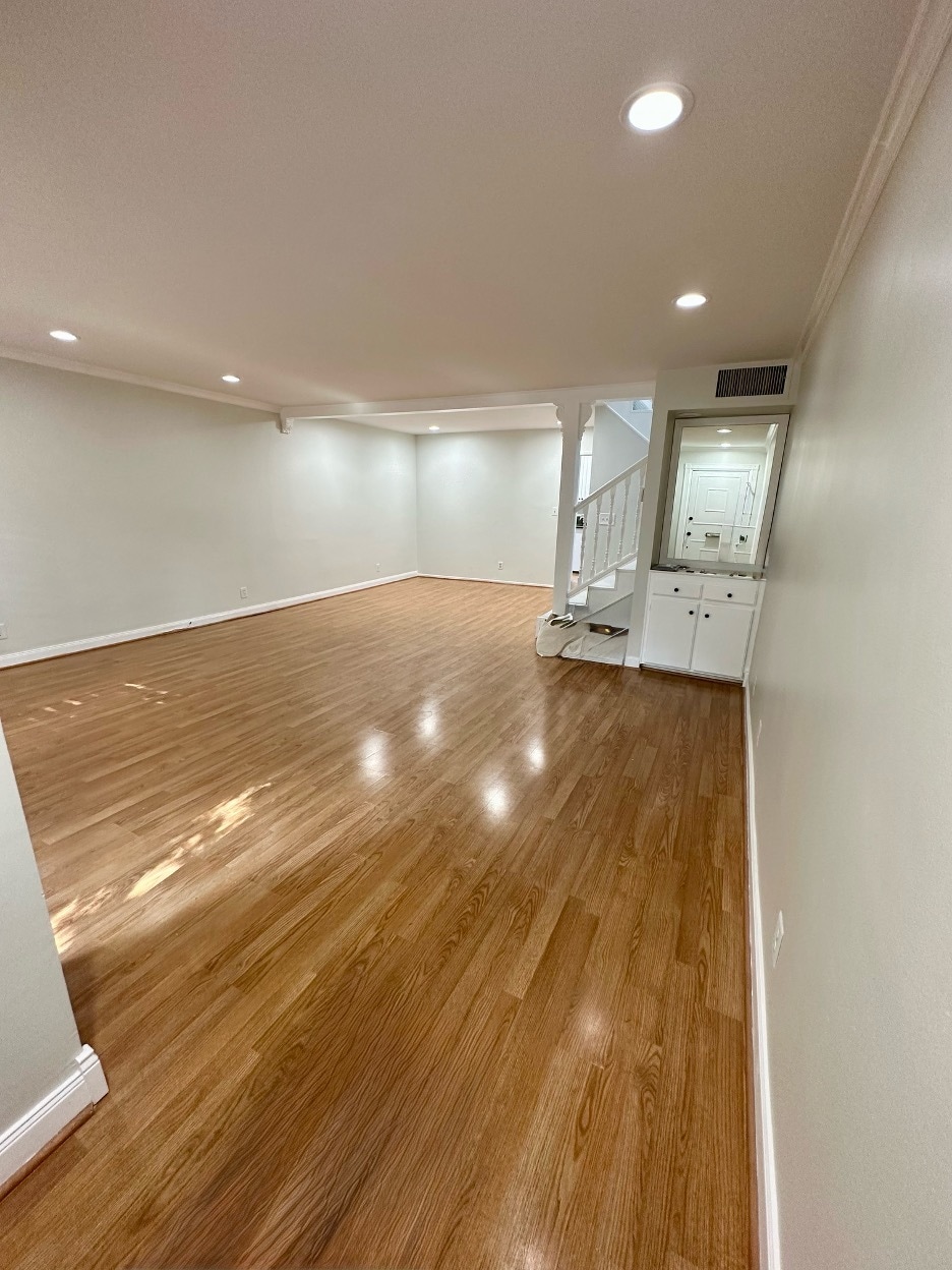 Living Room/Dining Room - 638 Wilcox Ave