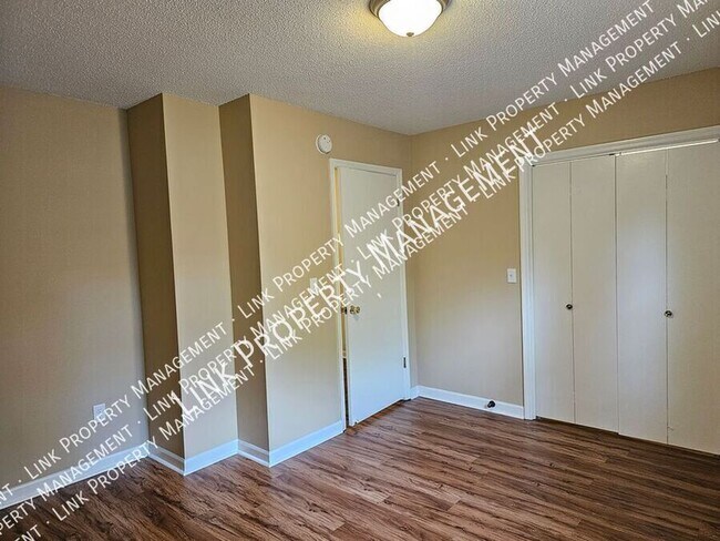 Building Photo - 5364 Haisten Ct