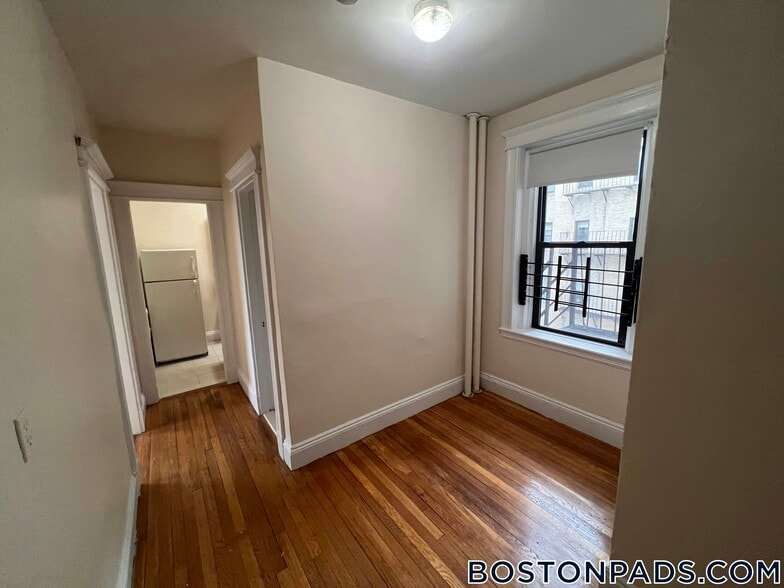 Building Photo - 1144 Commonwealth Ave