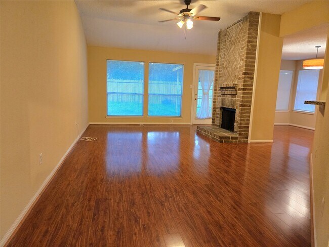 Building Photo - 3106 Timber View Ct