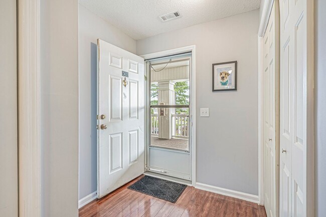 Building Photo - 2 Bed 2 Bath Long Term Rental - Windsor Green in Carolina Forest