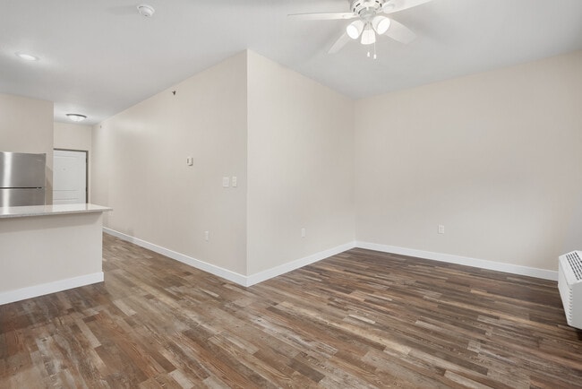 Building Photo - 1164 Devils Glen Rd