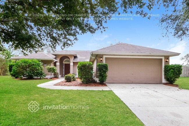 Building Photo - 13518 Biscayne Dr