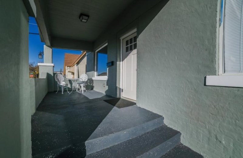 Building Photo - 2312 N Everest Ave