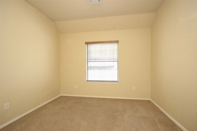 Building Photo - 23118 Century Plant Dr