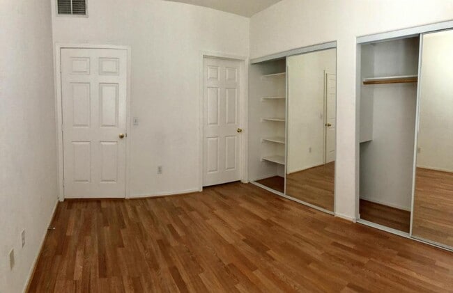 Building Photo - 9470 Peace Way, Unit# 219