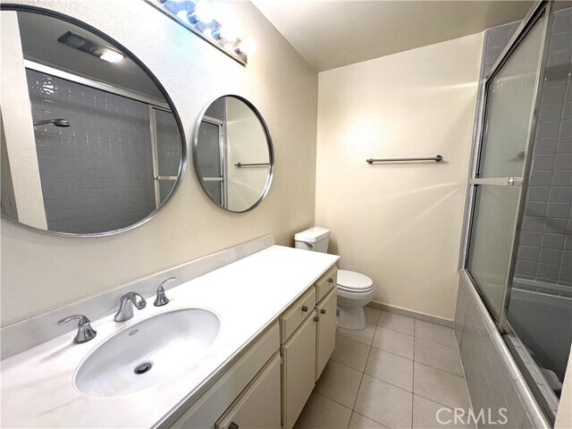 Building Photo - 8828 Pershing Dr