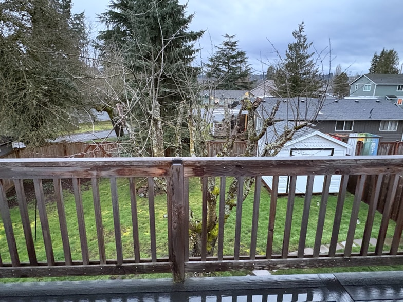 Building Photo - 221 Eldredge Ave SW