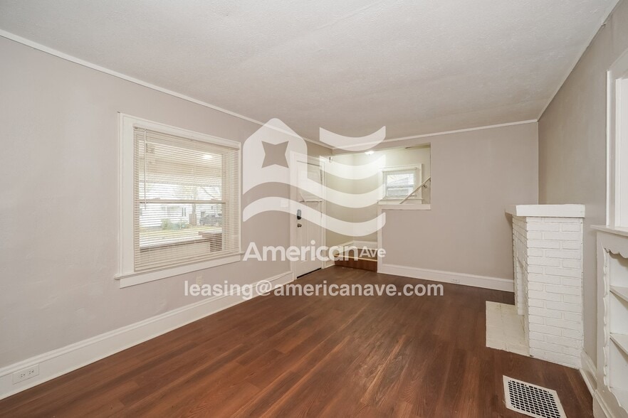 Building Photo - 411 Noah Ave